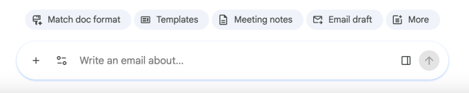 Tampilan pop-up AI Gemini yang mengganggu di halaman kosong Google Docs